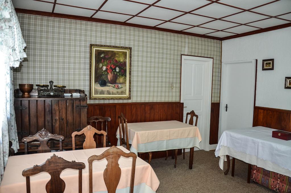 Acomodação com café da manhã  Casa Vintage Campos do Jordão